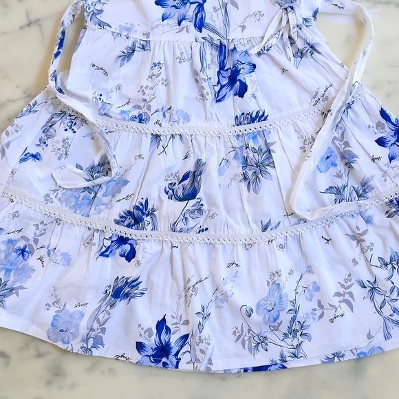 NWOT. Multi Color Floral Ruffle Dress with 3D Flowers, laces and Matching Hat. - Picture 5 of 8